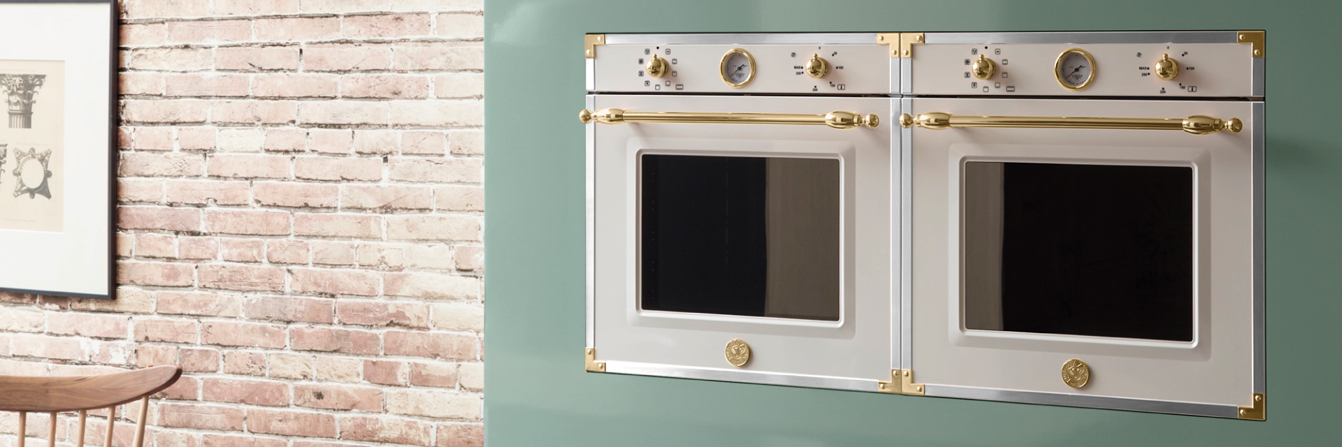 Discover the 60 cm Heritage Series oven, now in the new exclusive Gold finish - Bertazzoni
